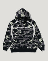 SCREEN CAMO FOOTBALL LOGO RELAXED FIT PULLOVER HOODIE MENS