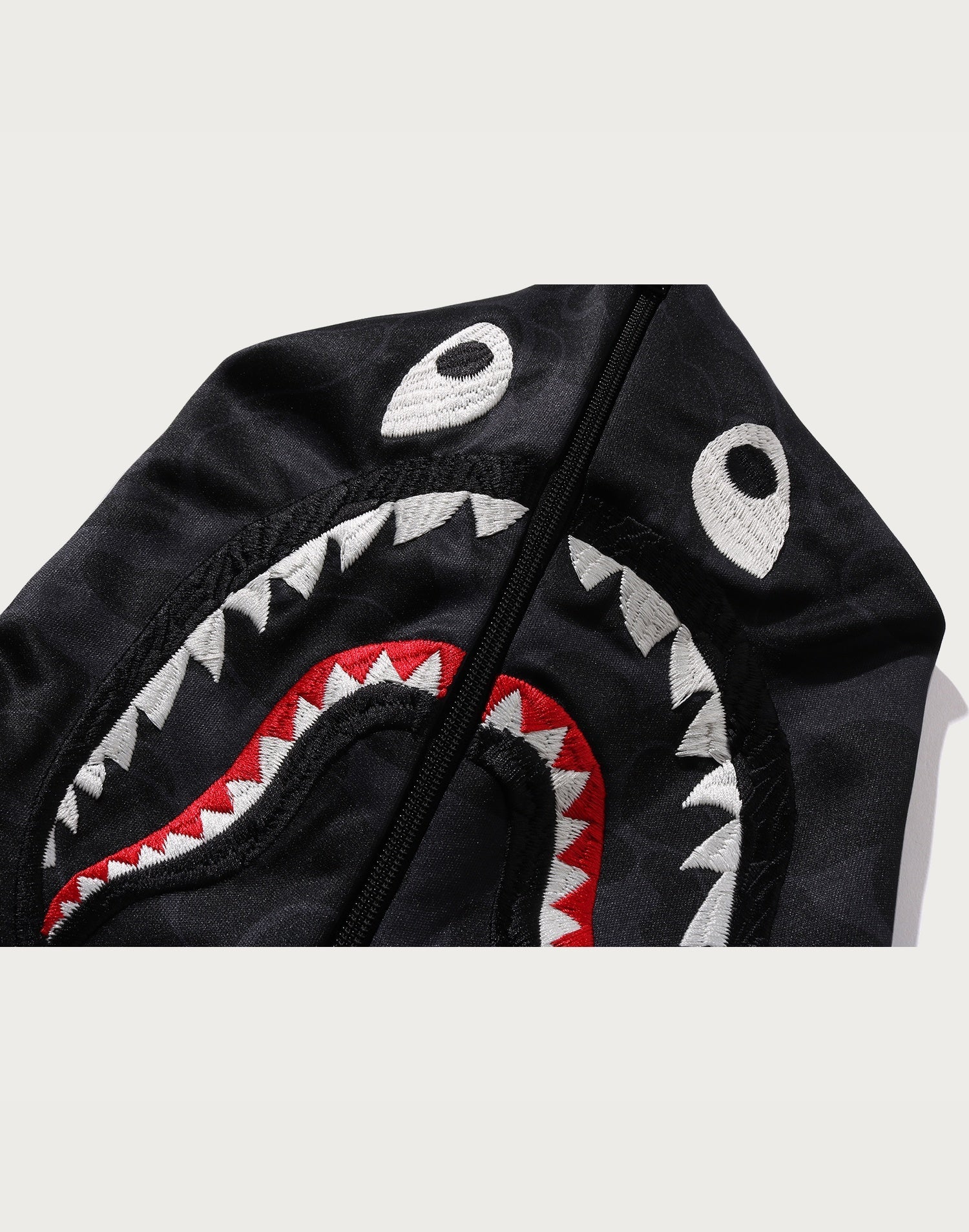 BAPE MENS SOLID CAMO RELAXED FIT SHARK FULL ZIP HOODIE JACKET